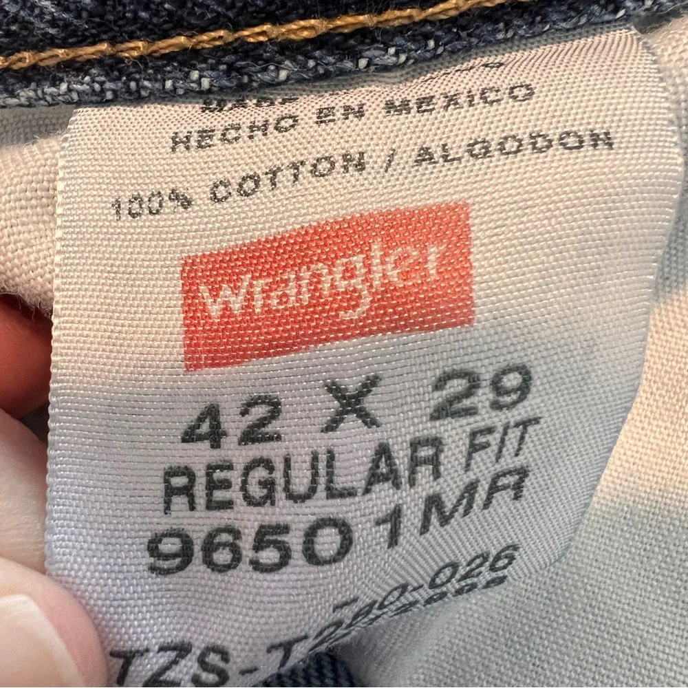 Wrangler Jeans 42x29 Men’s Regular Fit Medium Wash 100% Cotton
